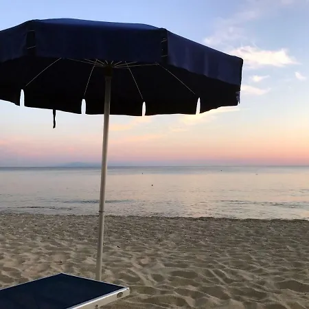 Daire Direttamente A Mare Capo Vaticano